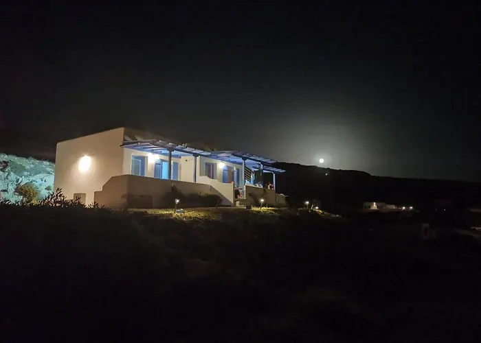 Evilion מלון דירות 3*