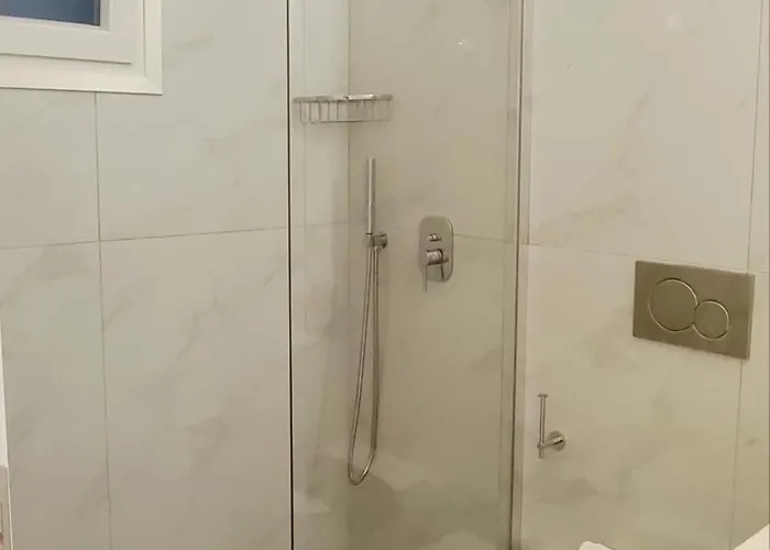 Evilion 3* דונוסה